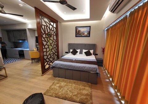 The ample studios at galaxy blue sapphire plaza