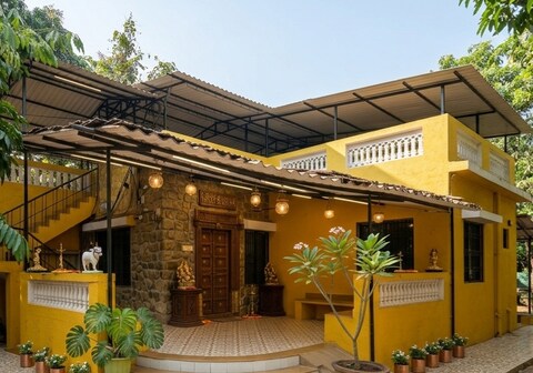 NS DOSTI FARM ( Villa )