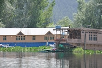 Flower Garden Houseboat, Srinagar Flower Garden Houseboat, Srinagar