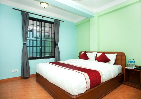 OYO 356 Allied hotel