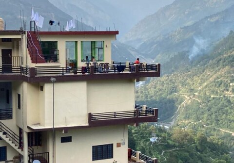 Amardeep Homestay by StayApart