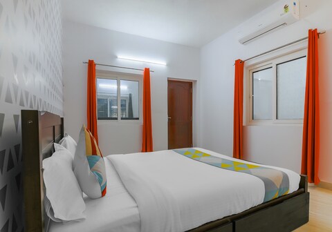 Paris Villa Apart Hotel.