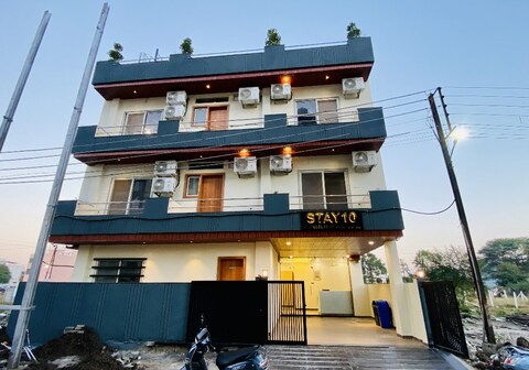 Stay10 Parallel Apartment