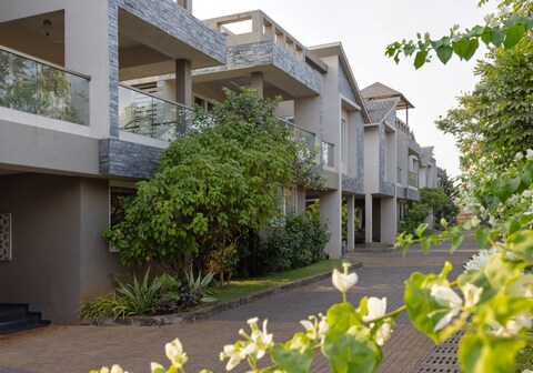 Rainforest Boulevard C3 4 BHK Private Pool Villa
