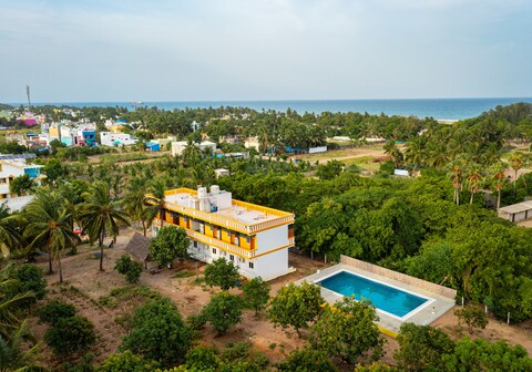 Neithal Farm Resort with Swimming Pool by Roscotel