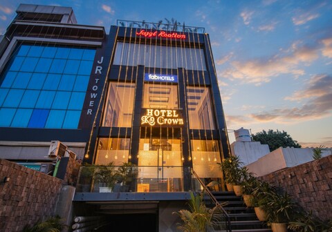 FabHotel Prime K9 Crown