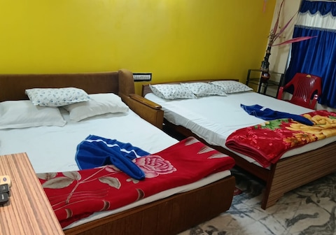 One Luxury Studio Apartment within a Three Star Resort