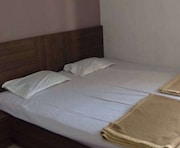 Shri Nivasini Yatri Niwas, Kolhapur Shri Nivasini Yatri Niwas, Kolhapur