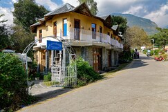 OYO 22284 Home Cozy Studio Mud House Rakkar, Dharamshala OYO 22284 Home Cozy Studio Mud House Rakkar, Dharamshala