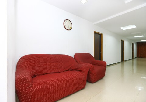 Hotel O Sri BKM Guest House