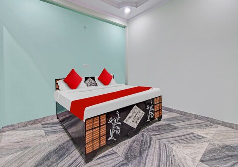 Hotel O Diamond Inns