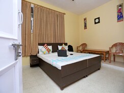 OYO Home 15551 Modern 3BHK, Shimla OYO Home 15551 Modern 3BHK, Shimla