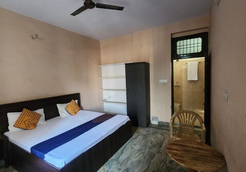 Hotel RLT PALACE