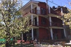 Chandra cottage, Manali Chandra cottage, Manali