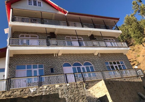 Himalayan Resort kharapather