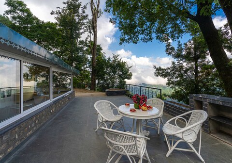 StayVista at Springfield