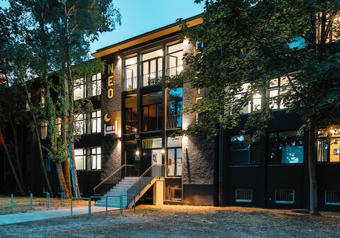 NEOHOSTEL Berlin - MAXFLI Beteiligungs GmbH