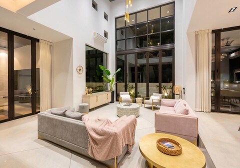 Villa Escala 1 4BHK with Private Pool