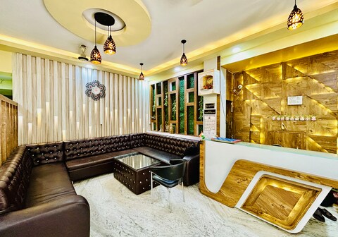 HOTEL ROXY DLX