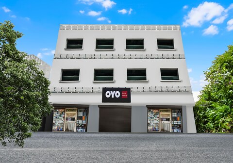 Hotel O New Sri Sai Amaravati Lodge