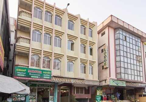 Hotel Ayodhya