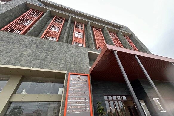 OMAYA SUITES