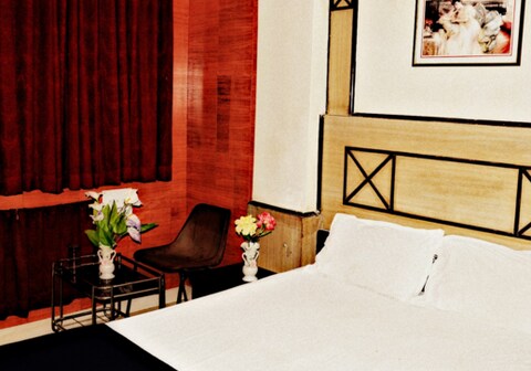 Navin Guest House