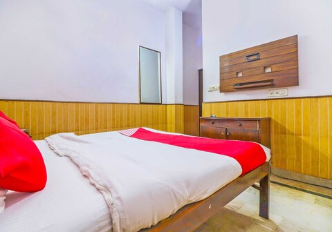 Hotel O Prem Chunaria