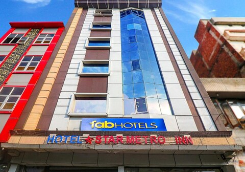 Hotel Star Metro Inn By GRB