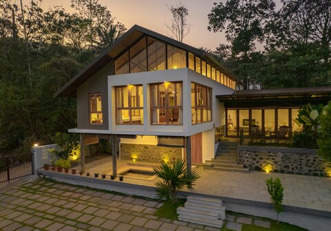 StayVista at Mountain Rain