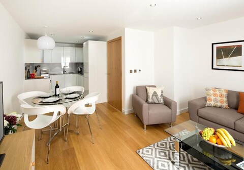 Cambric by Q Apartments