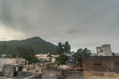 Murugan Mini Hall, Tiruvannamalai Murugan Mini Hall, Tiruvannamalai
