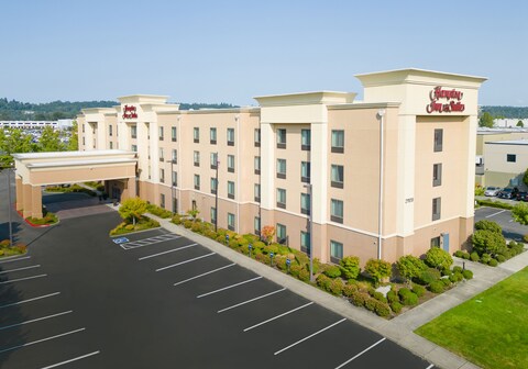 Hampton Inn & Suites by Hilton – Seattle/Kent