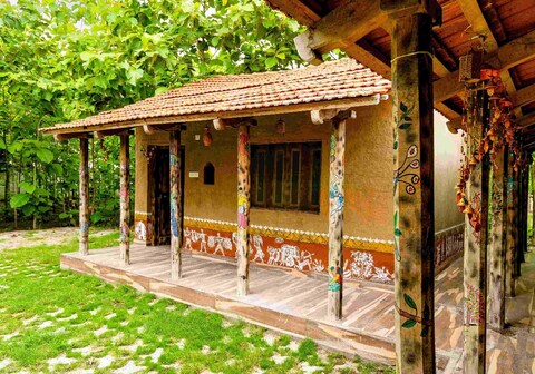 Vihasta Iris Homestay Rural Hut Satna MP