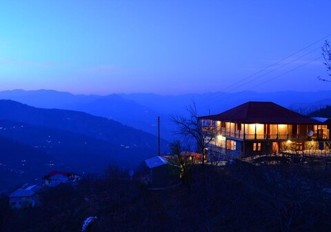 The Apple Home | 2 BHK Cottage