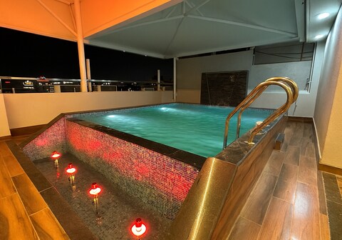 The Hotel Phoenix Inn