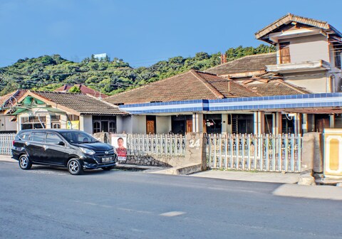 Hotel O Badar Guest House Syariah