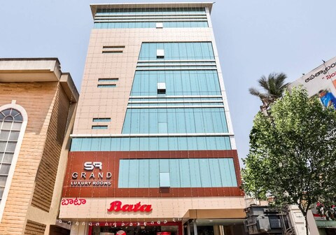 Hotel SR Grand