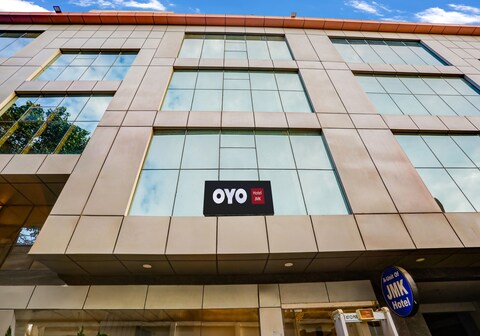 Hotel O JMK