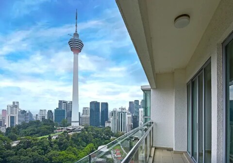 Sunday Hotel Near Petronas Twin Tower Formerly Suasana Suites