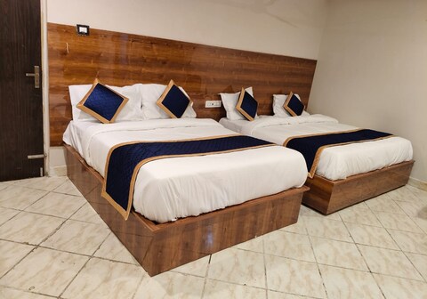 Hotel Rooms MP Guest Inn Nellore
