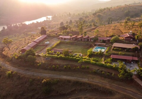 Mystic Stays Jor | Rooms & Pool