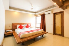 OYO Flagship 047 Railway Station Surat, Surat OYO Flagship 047 Railway Station Surat, Surat