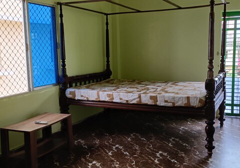 Anand Atithi Bhawan 500M From Shree Jagannath Temple