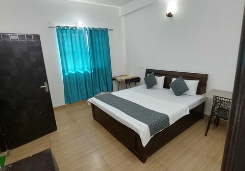 Hotel O Naveen Residancy