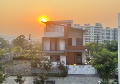 Bachavat s Villa Family Guest House