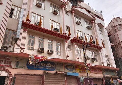 Hotel Shri Ram International Varanasi, 450 m from Shri Kashi Vishwanath Temple