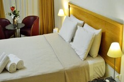 Teo Luxury Near Delhi Airport, Delhi Teo Luxury Near Delhi Airport, Delhi