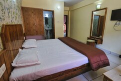 Hotel Ranika, Manali Hotel Ranika, Manali