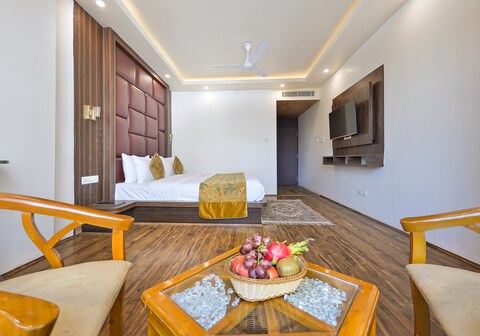 Hotel D Shamoon
